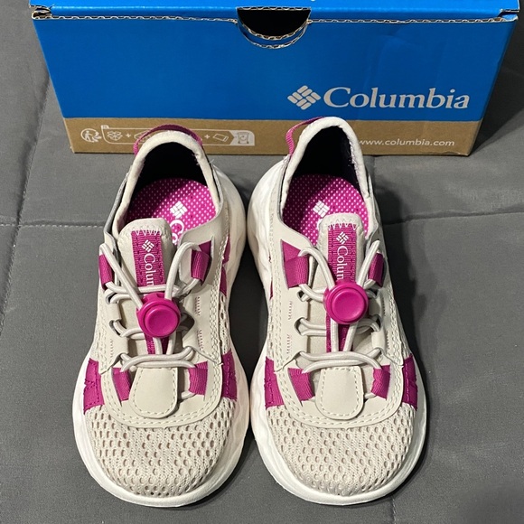 Columbia Other - Children’s Columbia Drainmaker XTR Sneakers. Size 9Y